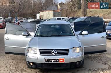 Універсал Volkswagen Passat 2003 в Вінниці