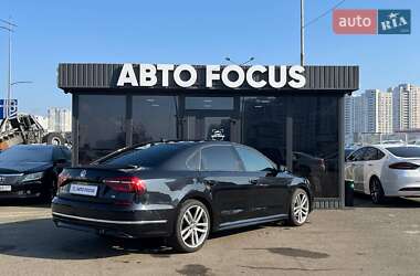 Седан Volkswagen Passat 2018 в Києві