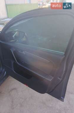Універсал Volkswagen Passat 2013 в 