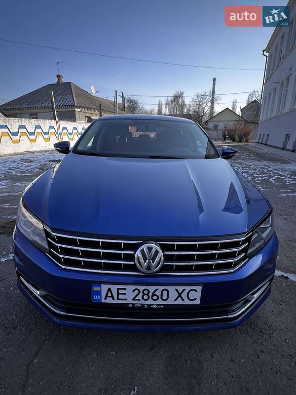 Седан Volkswagen Passat 2016 в Днепре фото 6 Седан Volkswagen Passat 2016 в Днепре