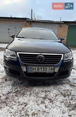 Седан Volkswagen Passat 2008 в Кропивницком