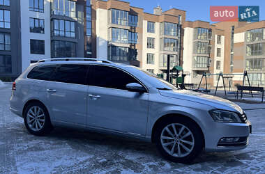 Универсал Volkswagen Passat 2012 в Львове