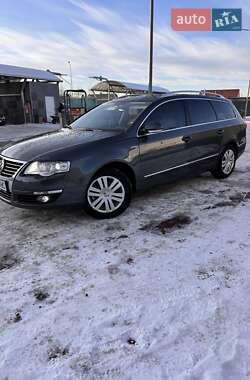 Універсал Volkswagen Passat 2009 в Сарнах