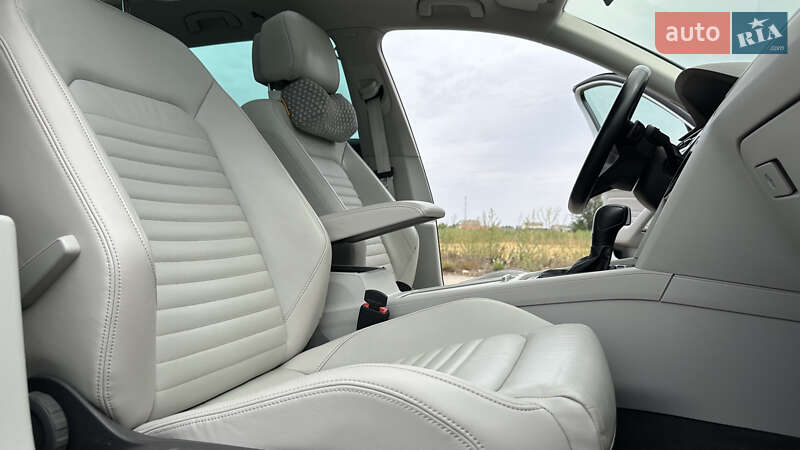 Універсал Volkswagen Passat 2019 в Умані