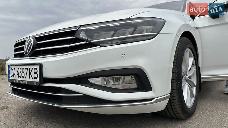 Універсал Volkswagen Passat 2019 в Умані