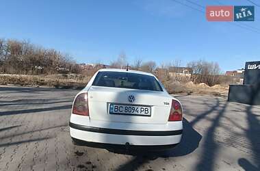 Седан Volkswagen Passat 2001 в Львове