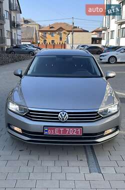 Универсал Volkswagen Passat 2016 в Ужгороде