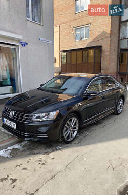 Седан Volkswagen Passat 2016 в Умани