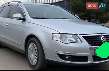 Универсал Volkswagen Passat 2007 в Пустомытах