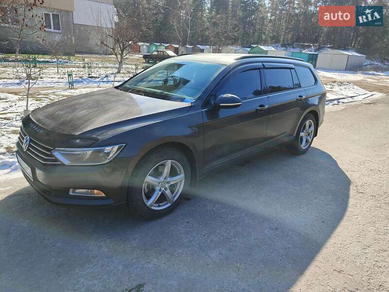 Универсал Volkswagen Passat 2015 в Чигирине