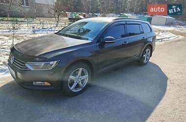 Универсал Volkswagen Passat 2015 в 