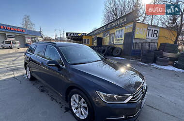 Универсал Volkswagen Passat 2015 в 
