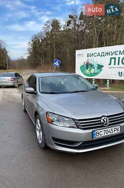Седан Volkswagen Passat 2013 в 