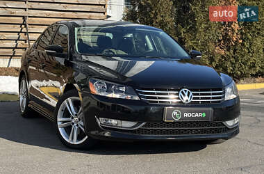 Седан Volkswagen Passat 2013 в Києві