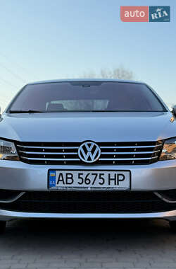 Седан Volkswagen Passat 2012 в Виннице