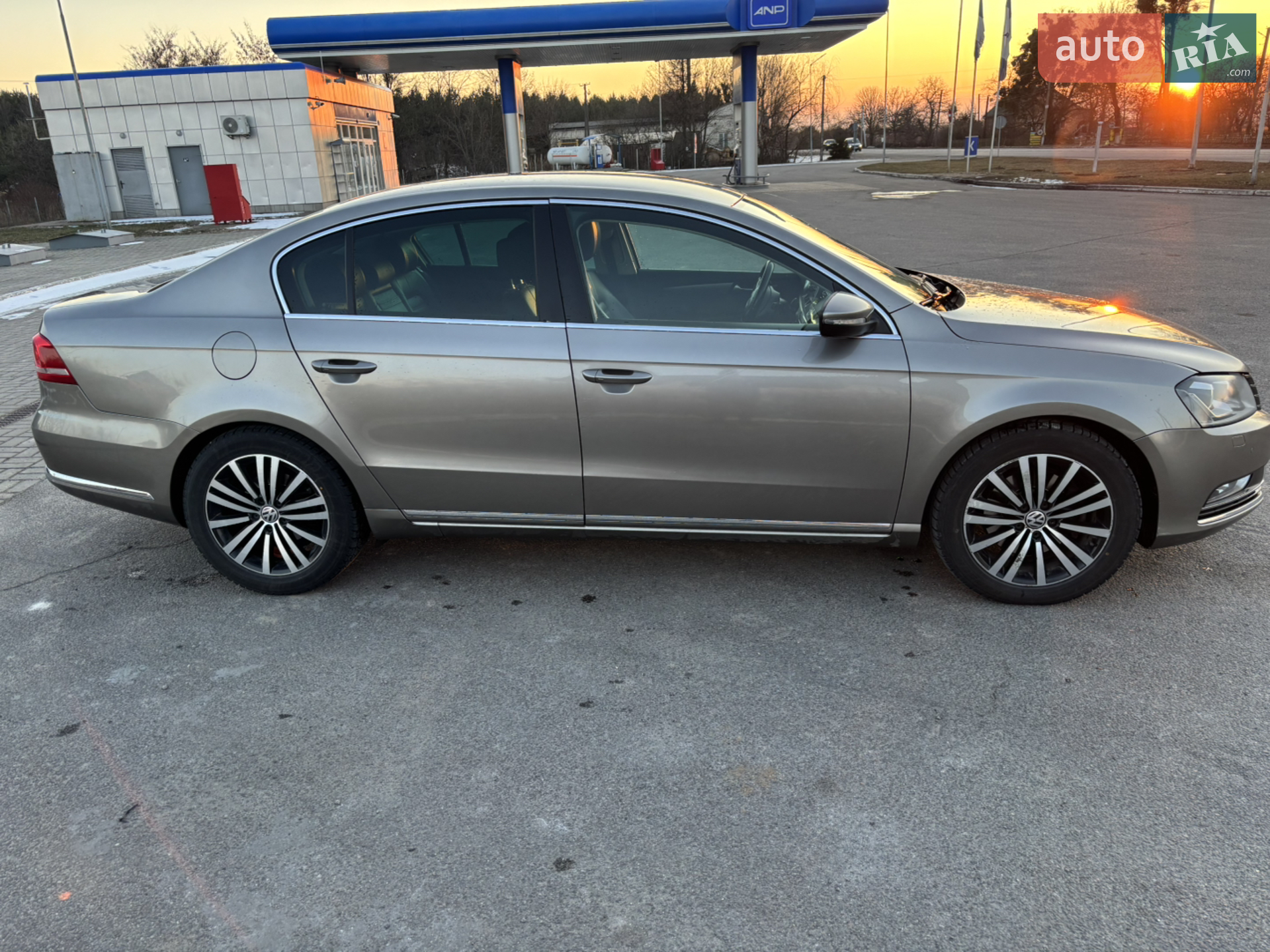 2013 Volkswagen Passat - мініатюра 5