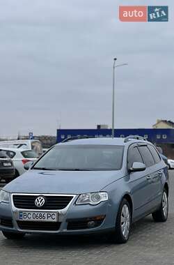 Універсал Volkswagen Passat 2010 в Стрию