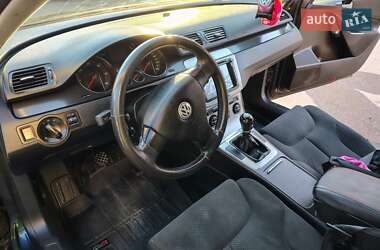 Седан Volkswagen Passat 2006 в Вінниці