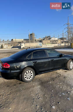 Седан Volkswagen Passat 2012 в Рівному