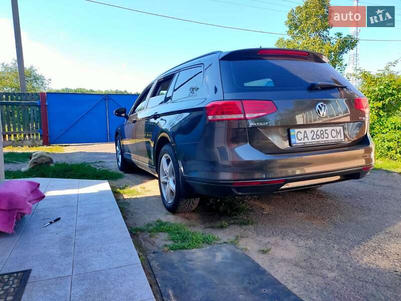 Универсал Volkswagen Passat 2015 в Чигирине