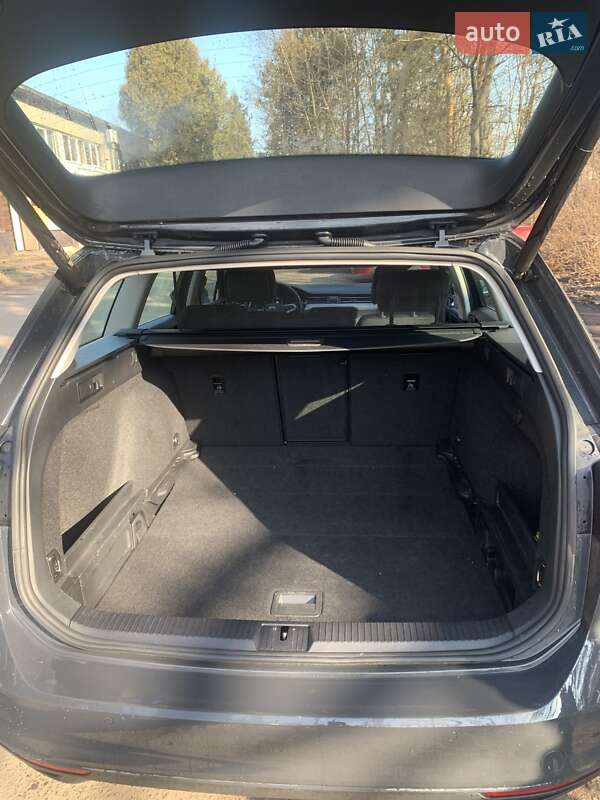 Универсал Volkswagen Passat 2021 в Львове