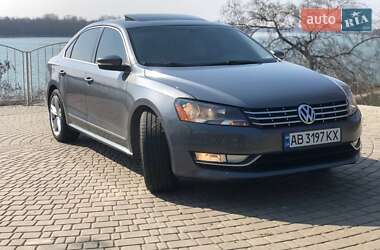 Седан Volkswagen Passat 2014 в Измаиле