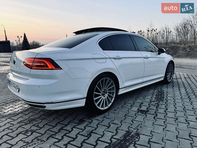 Седан Volkswagen Passat 2016 в Вінниці