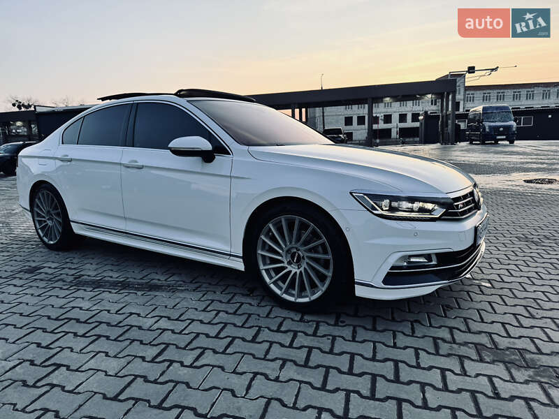 Седан Volkswagen Passat 2016 в Вінниці
