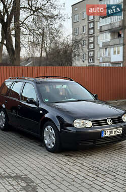 Універсал Volkswagen Passat 2001 в Коломиї