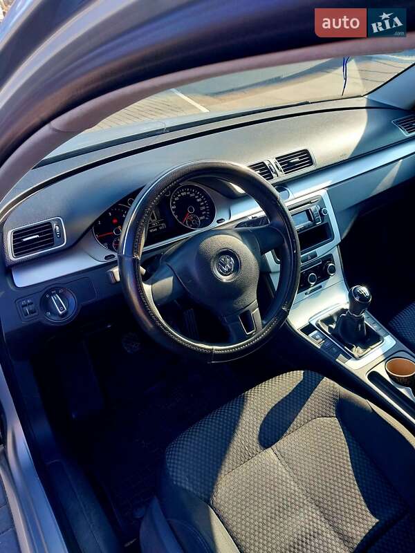 Универсал Volkswagen Passat 2014 в Николаеве