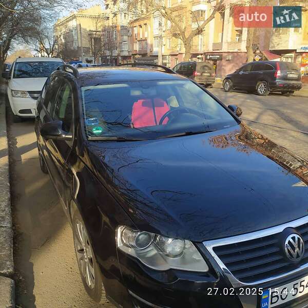 Універсал Volkswagen Passat 2009 в Миколаєві
