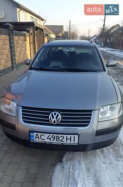 Универсал Volkswagen Passat 2001 в 