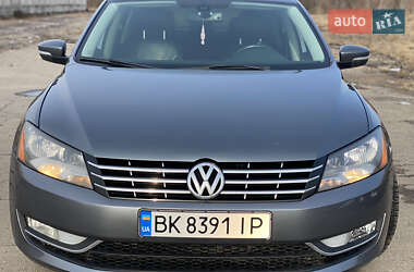 Седан Volkswagen Passat 2014 в 
