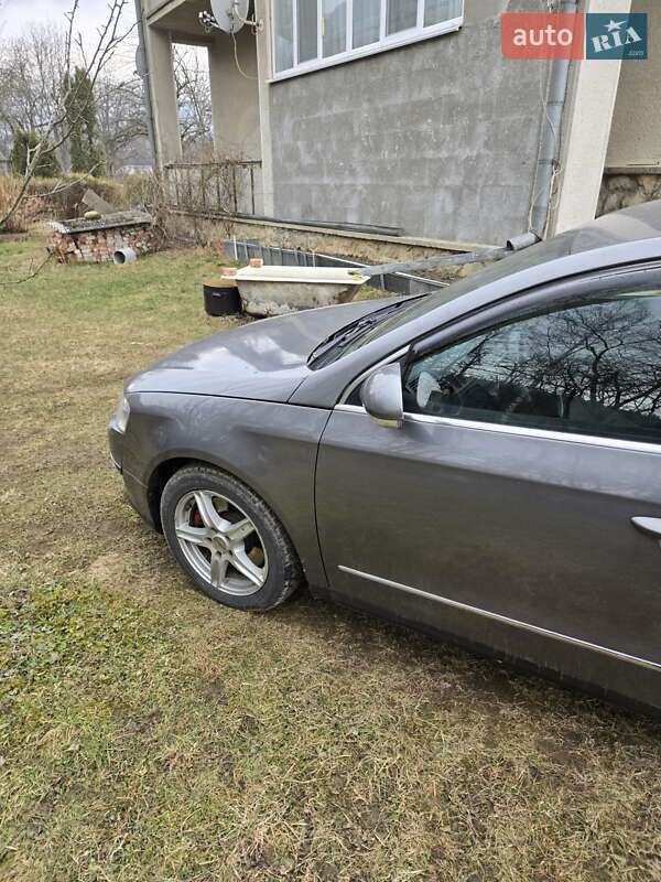 Універсал Volkswagen Passat 2006 в Івано-Франківську