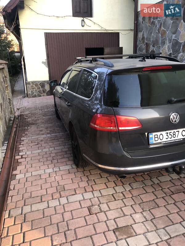 Універсал Volkswagen Passat 2011 в Бучачі