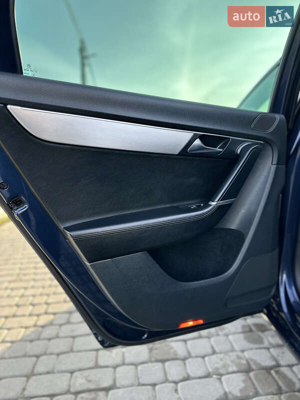 Универсал Volkswagen Passat 2011 в Львове