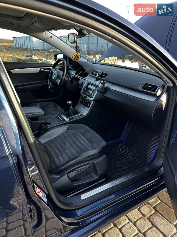 Универсал Volkswagen Passat 2011 в Львове