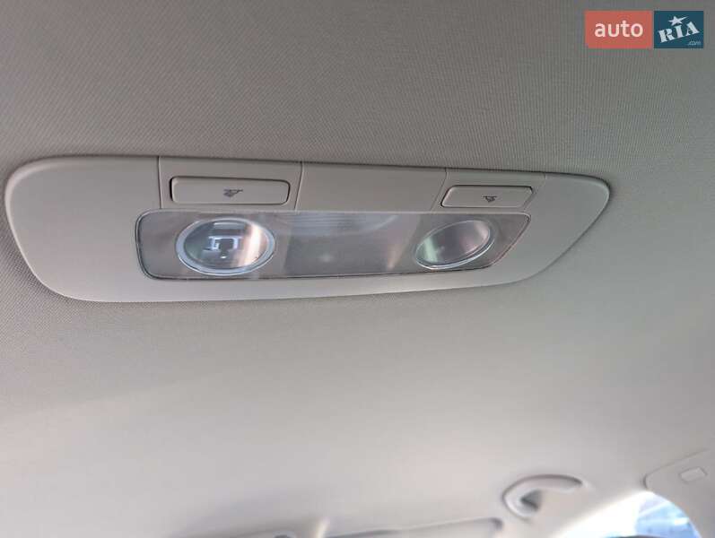 Универсал Volkswagen Passat 2011 в Чернигове