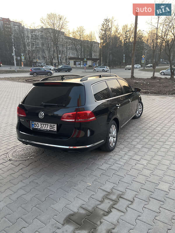 Универсал Volkswagen Passat 2013 в Тернополе