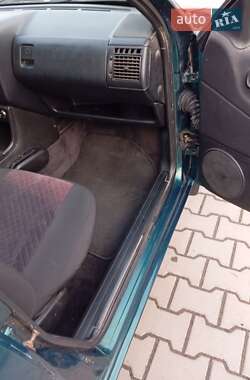 Универсал Volkswagen Passat 1996 в 