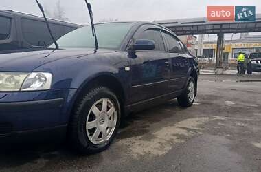 Седан Volkswagen Passat 2000 в Чернігові