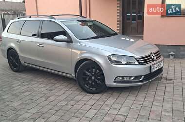 Универсал Volkswagen Passat 2012 в Мукачево