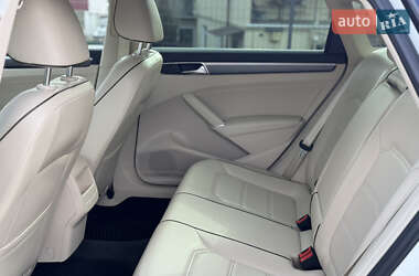 Седан Volkswagen Passat 2017 в 