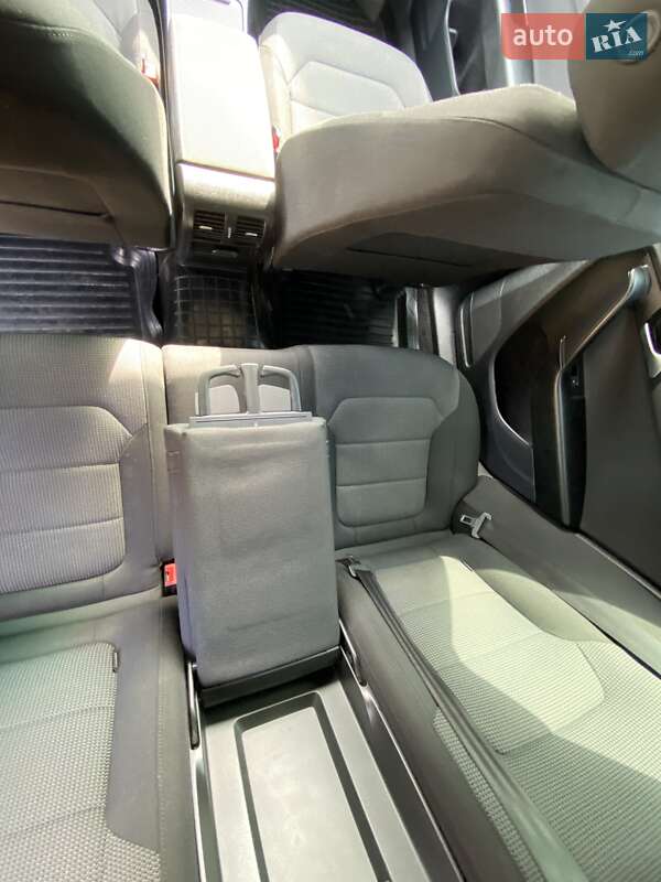 Универсал Volkswagen Passat 2013 в Первомайске