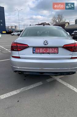 Седан Volkswagen Passat 2018 в 