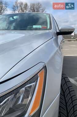 Седан Volkswagen Passat 2018 в 