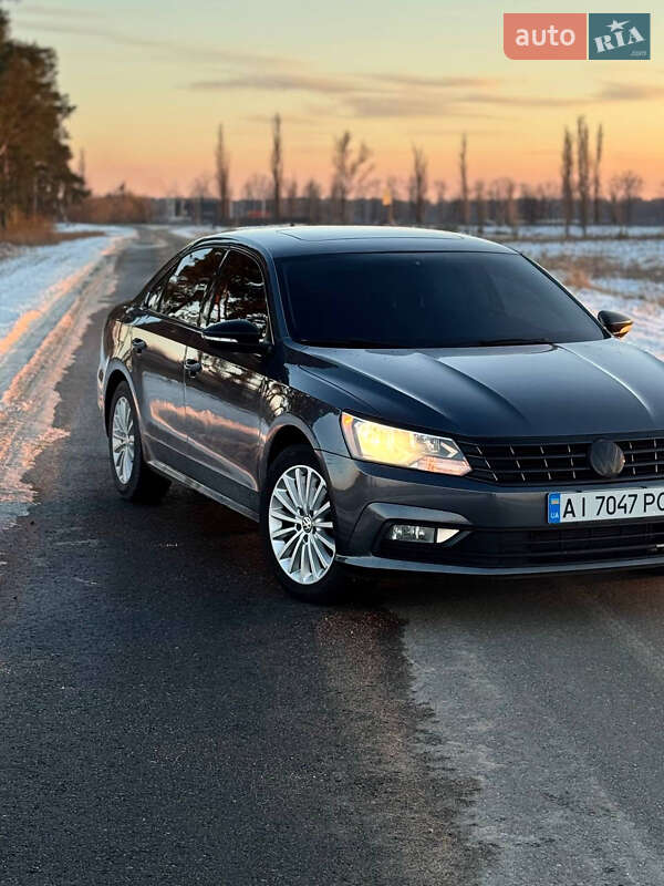 Седан Volkswagen Passat 2016 в Бучі