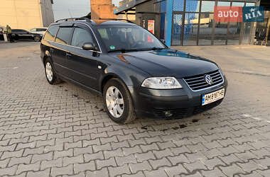 Универсал Volkswagen Passat 2003 в Житомире