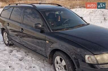 Универсал Volkswagen Passat 1998 в 