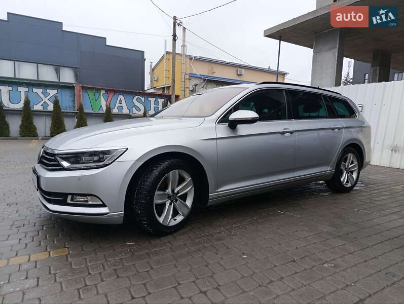 Универсал Volkswagen Passat 2019 в Львове